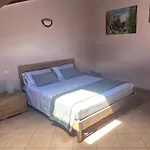 בית נופש Relaxing Oasis In The Attic *